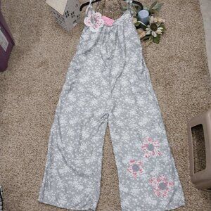 3521 Size Large Grey Jumpsuit  With Embroidered Flower Motifs.